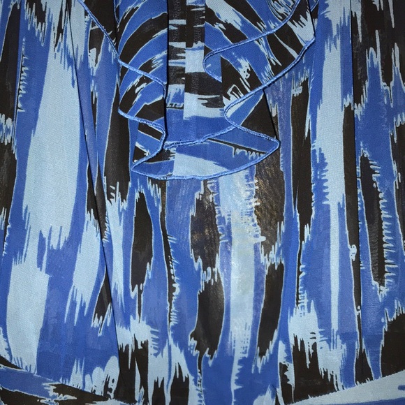 BCBGeneration top - Picture 3 of 4